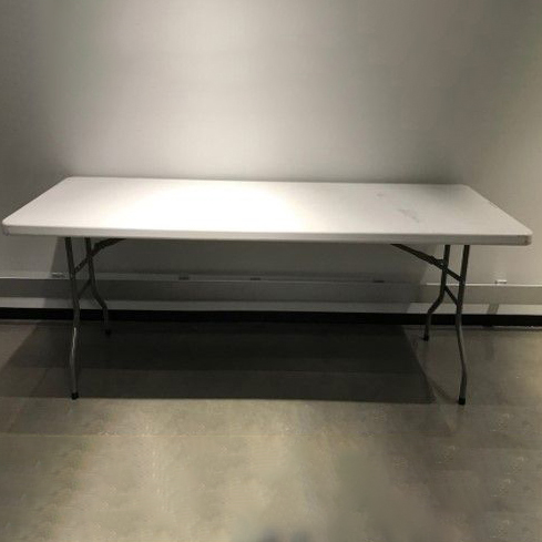 Table pliante 8’